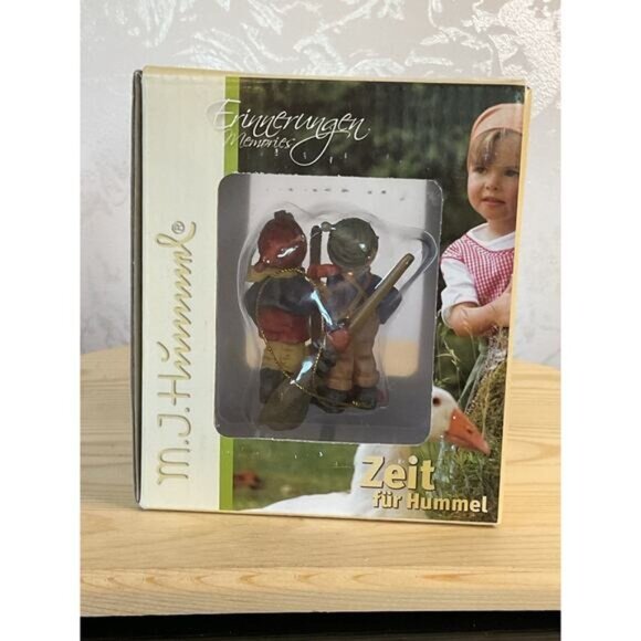 M.J. Hummel Christmas Ornament Snow Day Collectible Figurine In Box #935257 - Picture 4 of 8